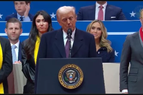 Trump envia carta a Lula e anuncia tarifa de 50% a produto brasileiro