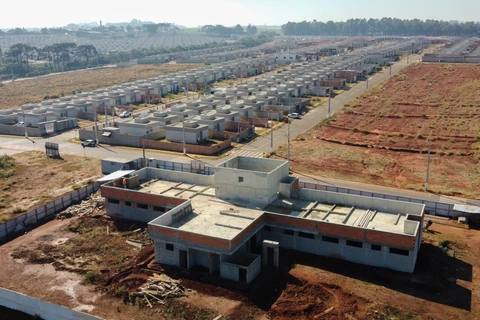 Prefeitura avança em obras de Superpostos na Vila Cipa e Jardim Royal