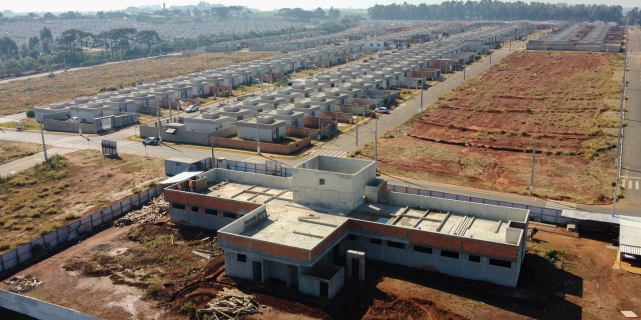 Prefeitura avança em obras de Superpostos na Vila Cipa e Jardim Royal