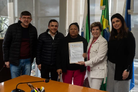 Prefeitura regulariza imóveis por meio do Programa Papel Legal