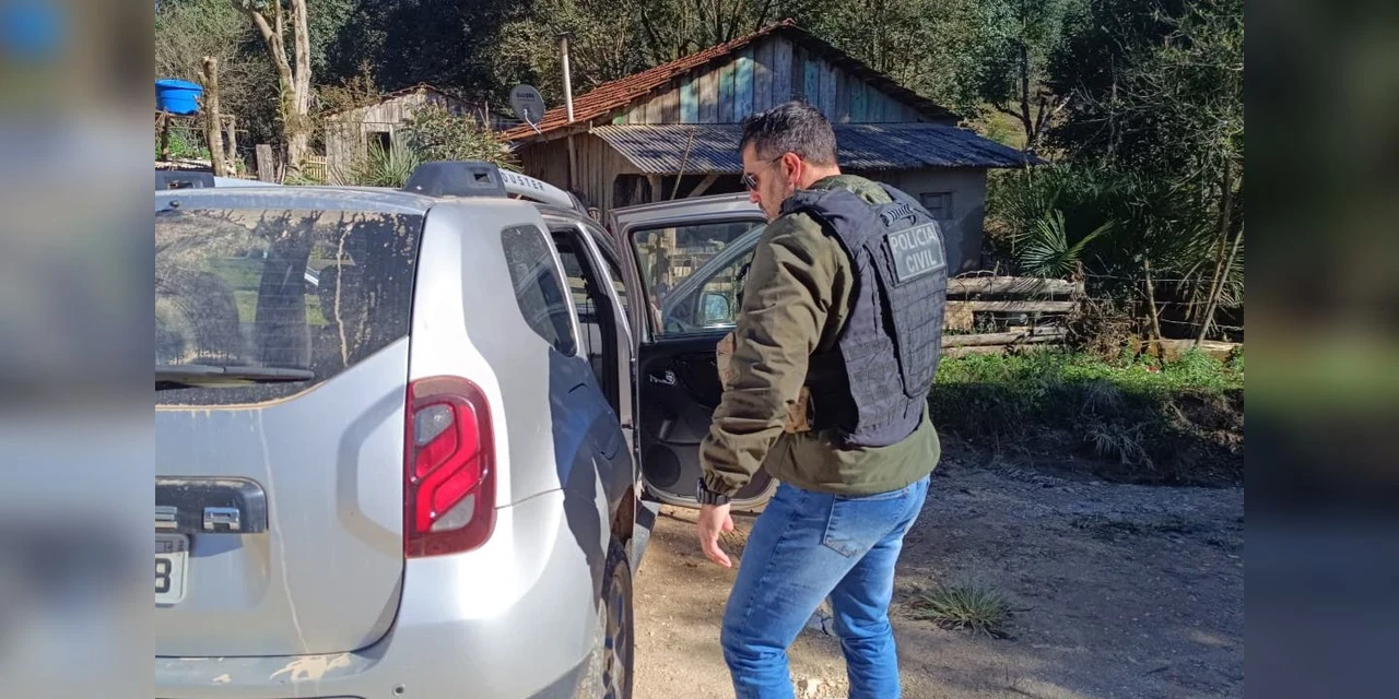 Polícia Civil prende em Castro foragido condenado por estupro de vulnerável 