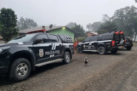 Polícia Civil prende dupla suspeita de furtos na região 