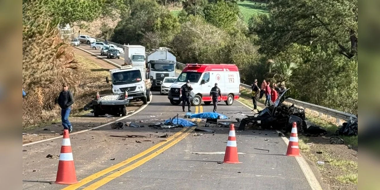 Grave acidente faz duas vítimas fatais na PR-170, Serra do Cadeado 