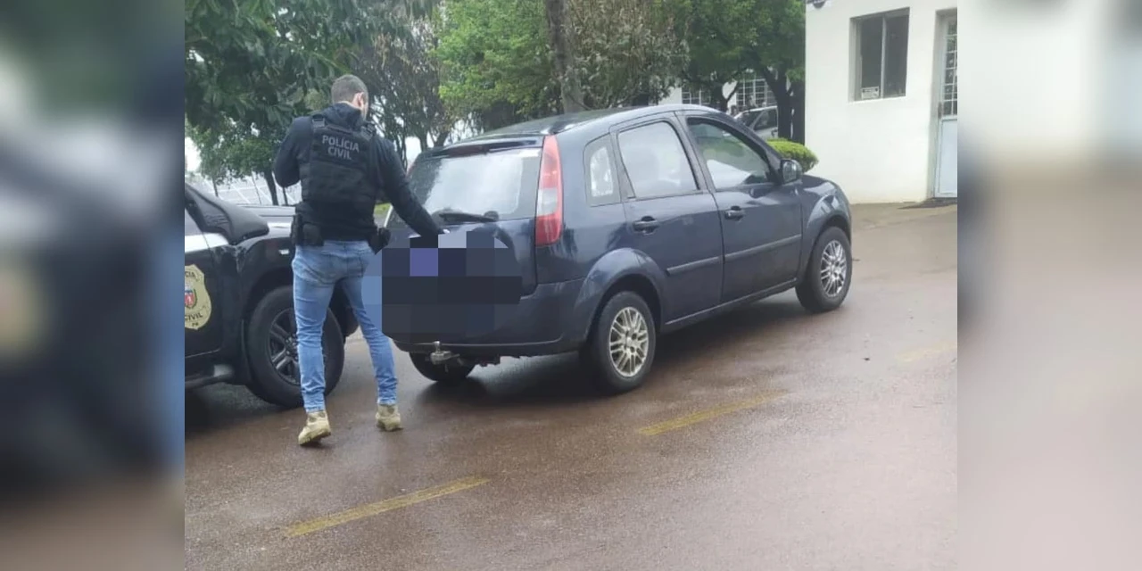 Policia aborda carro com maconha ocupado por 4 presos do regime semiaberto da Lapa 
