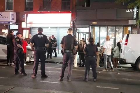 Tiroteio em clube noturno termina com 3 mortos e 9 feridos após discussão