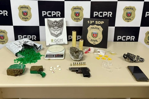 PCPR e GCM prendem traficante com arma e drogas no Los Angeles, em PG 