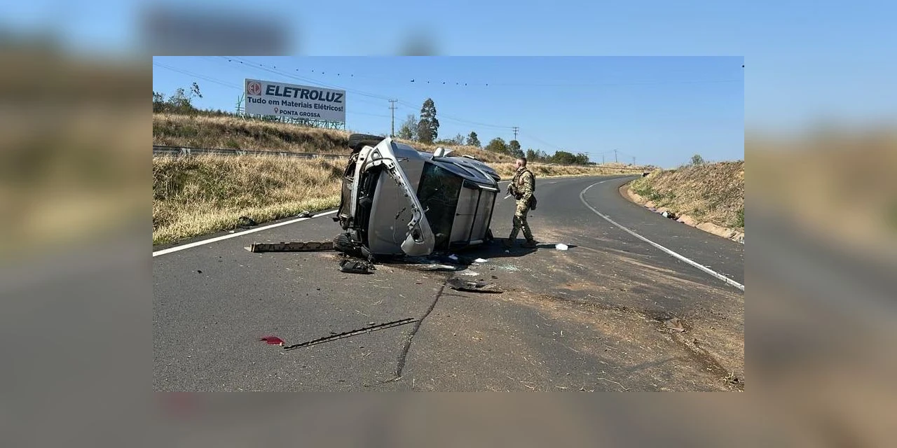 PRF apreende quase 500 kg de drogas após perseguição na BR-376, em PG 