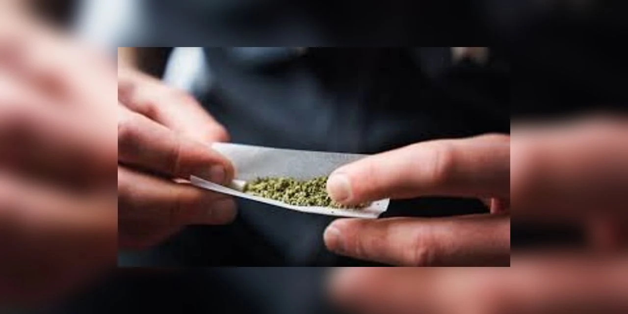 Projeto de Lei quer multar em até R$ 1 mil o uso de substâncias ilícitas em espaços públicos da capital paranaense