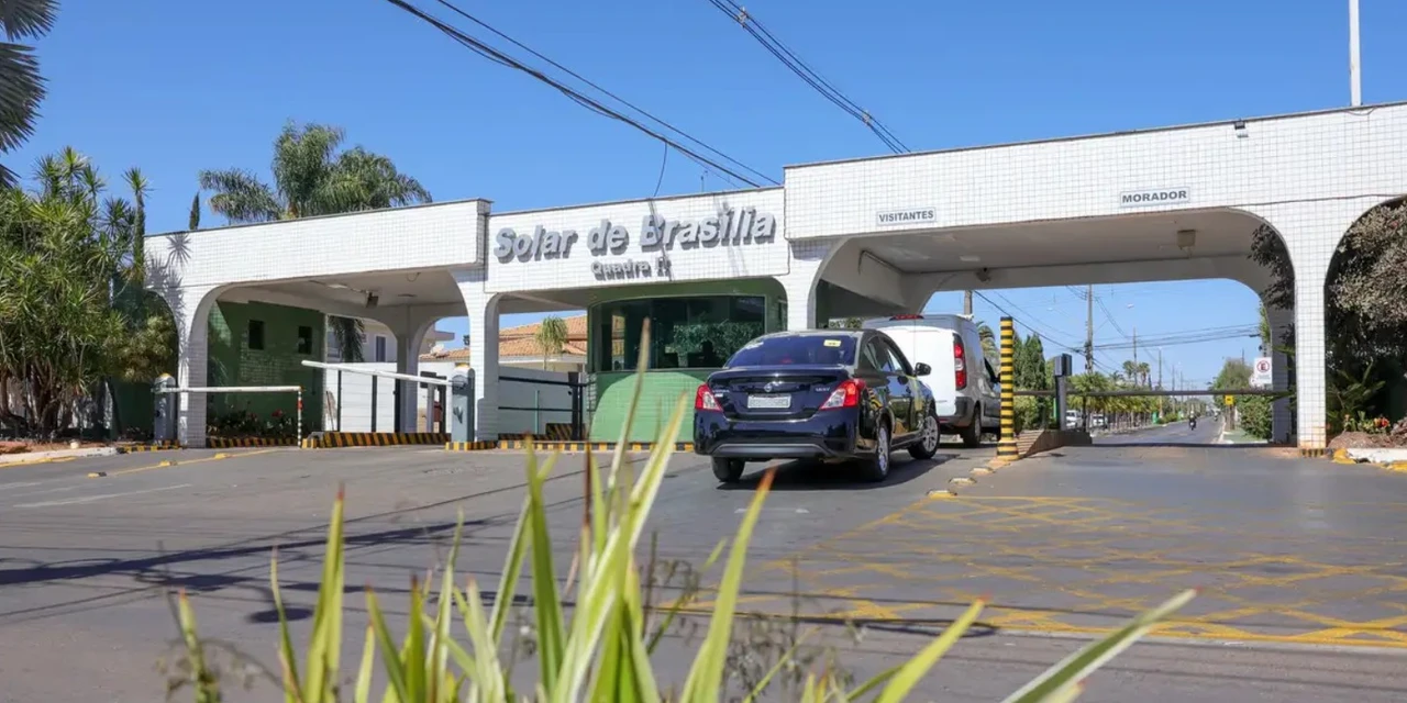 PGR é contra a presença de agentes da PF dentro da casa de Bolsonaro