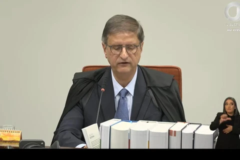 Ao vivo: acompanhe o 1° dia de julgamento de Bolsonaro no STF