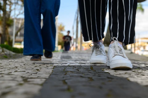 Ponta Grossa lança manual inédito para padronizar e tornar calçadas mais acessíveis