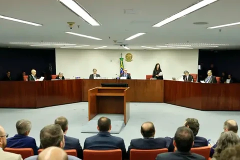 STF terá sessão extra para julgamento de Bolsonaro
