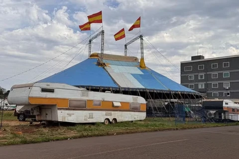 Jovem tem braço decepado com cabo de aço em circo no Paraná