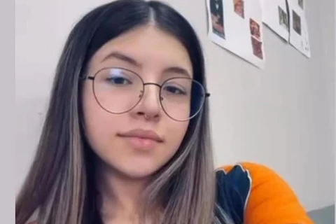 Garupa morre após adolescente empinar moto e bater de frente contra carro em PG 