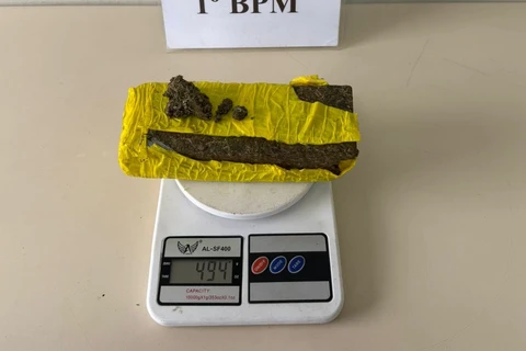 Policia Militar cumpre mandado e apreende drogas em PG 