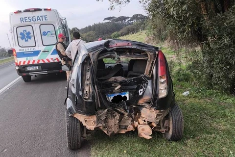 Motorista alcoolizado faz manobra proibida e causa acidente com morte em Castro 