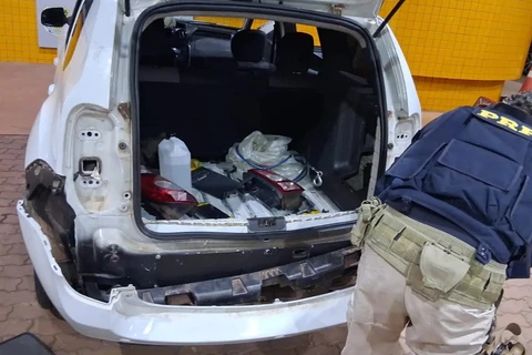 PRF apreende 50 kg de cabelo humano na BR-277; carga avaliada em aproximadamente R$ 250 mil