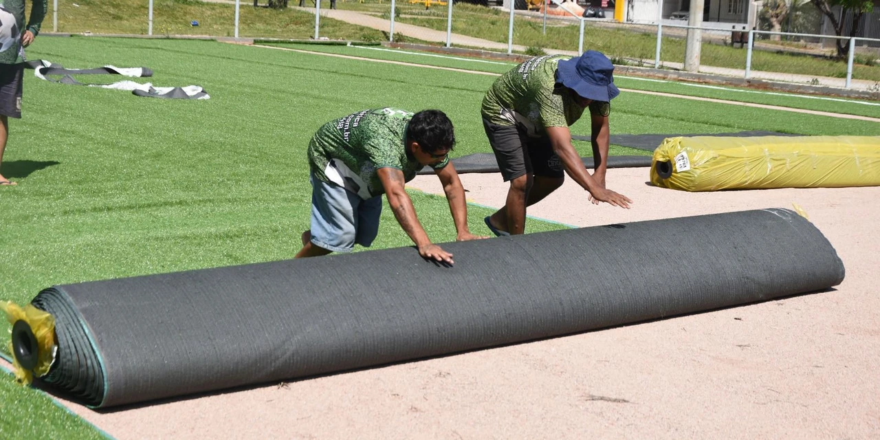 Campo society da Vila Primor recebe revitalização e novo gramado