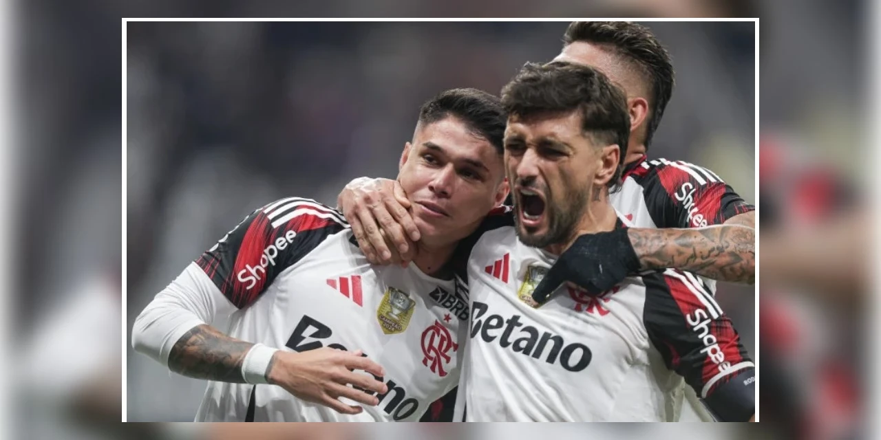 De virada, Flamengo vence o Corinthians e se isola ainda mais na liderança do Brasileirão