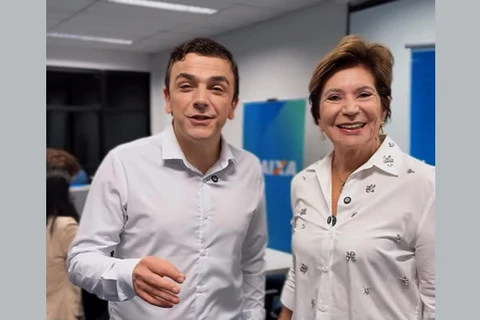 Elizabeth e Aliel assinam convênio para construção da nova Policlínica