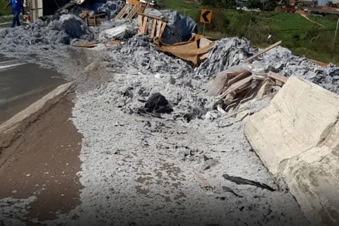 AGORA: acidente grave na PR-151, em Carambei