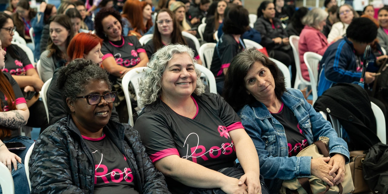 Prefeitura promove evento “PG de Peito Aberto” em alusão ao Outubro Rosa