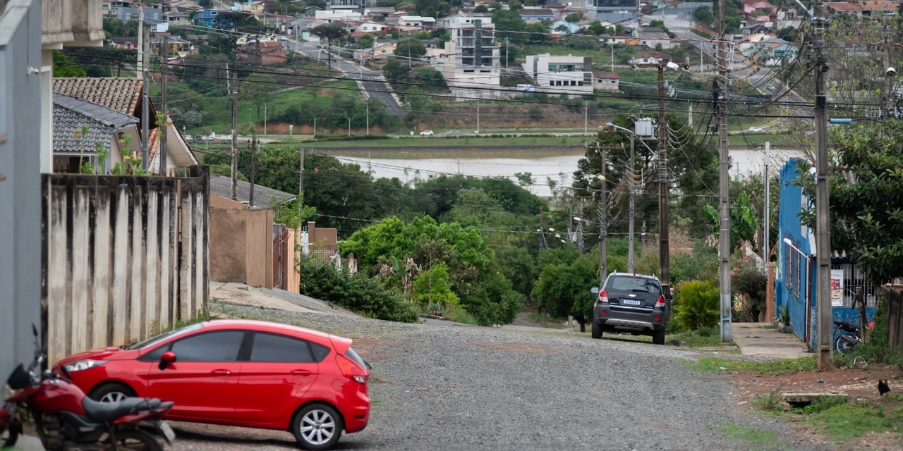 Prefeitura licita nova obra de asfalto, agora na Vila Guaíra: investimento de R$ 1,4 milhão
