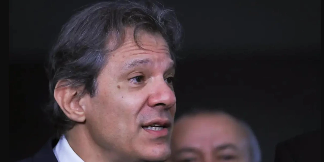 Estou esperando Lula me chamar, diz Haddad sobre MP do IOF