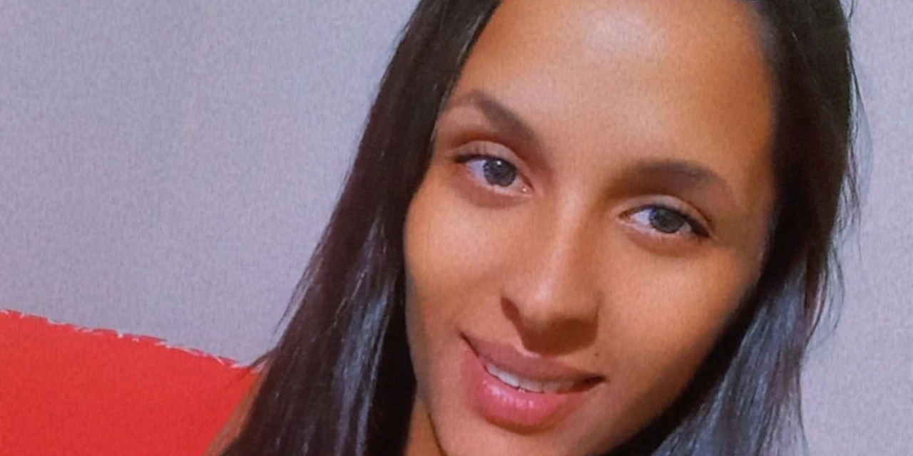 Mulher morta enquanto dormia dentro de carro deixa 6 filhos: "Hoje o sol não brilhou"