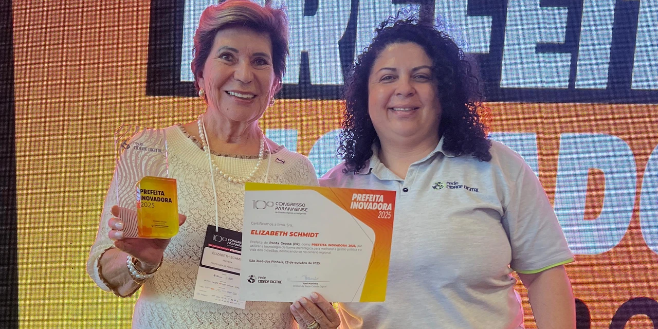 Elizabeth Schmidt recebe homenagem como Prefeita Inovadora por uso de drones na segurança pública