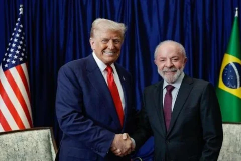 Após reunião com Trump, Lula diz que equipes vão se reunir imediatamente para tratar de tarifas