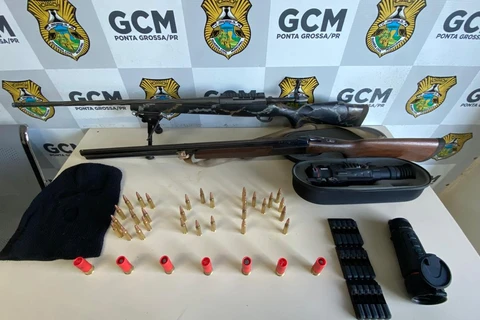 GCM apreende armas e munições no Nova Rússia, em PG