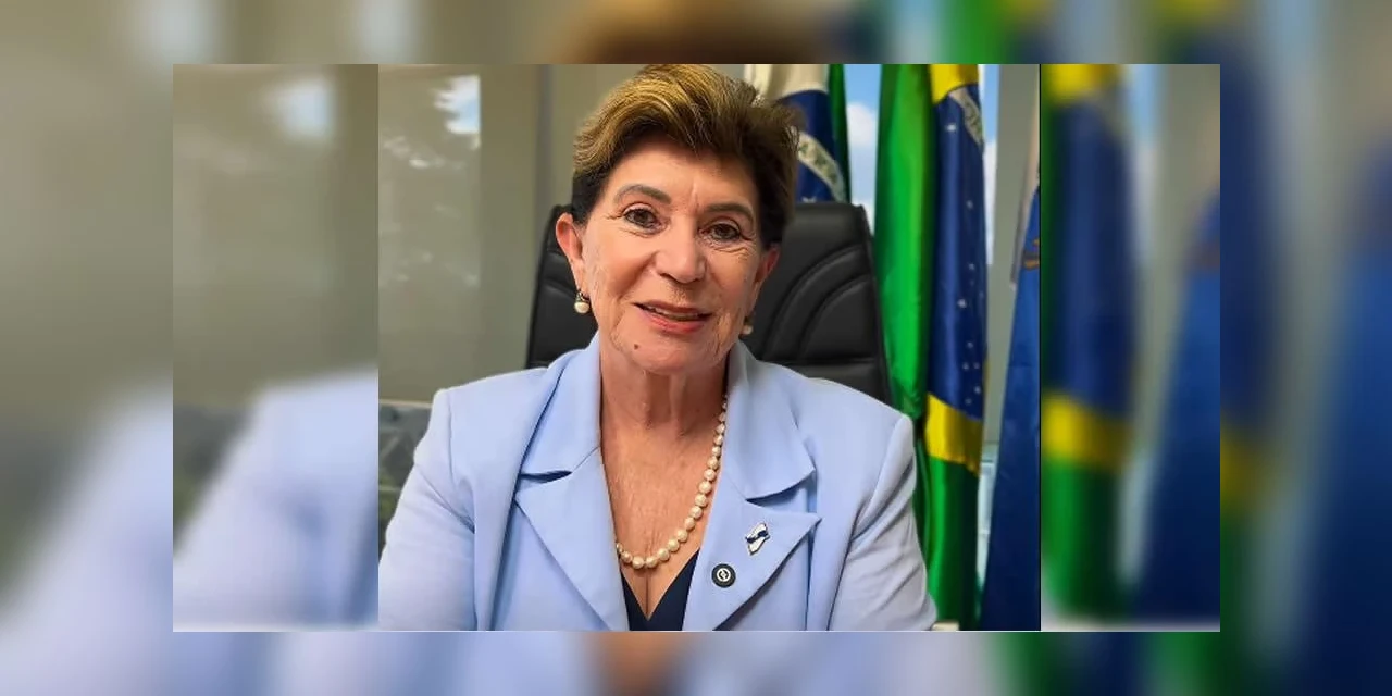 Prefeita Elizabeth anuncia 2,5% de reajuste salarial no ‘dia do servidor’ 