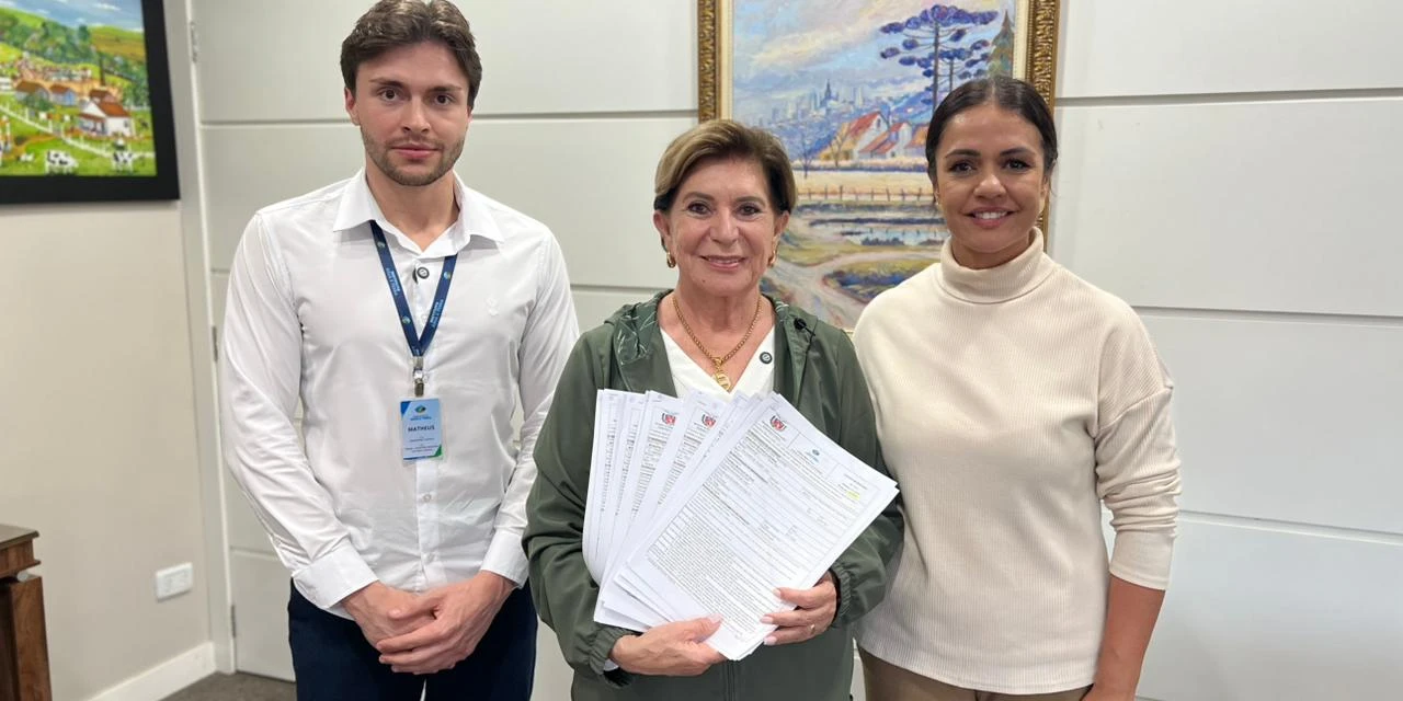 Cemitérios municipais de PG recebem licenças ambientais de operação do IAT pela primeira vez