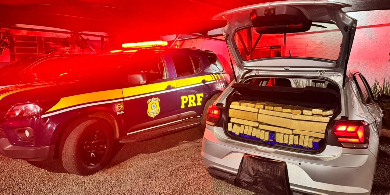 Operação da PRF apreende mais de 400 quilos de maconha no Paraná 