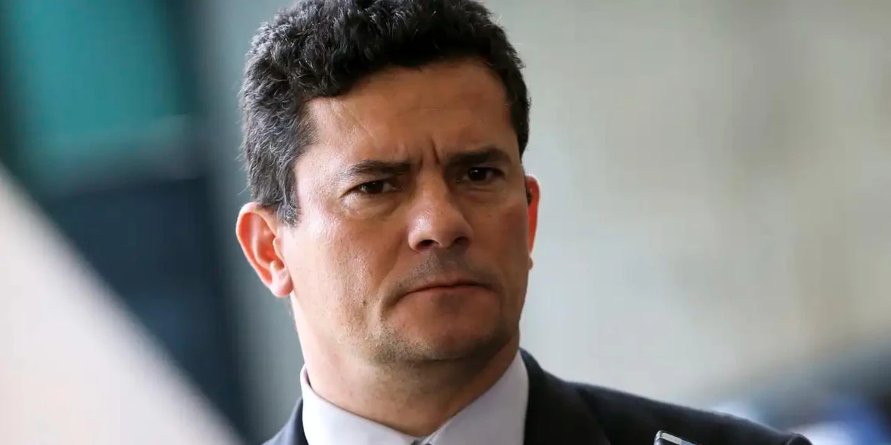 Lula sanciona lei proposta por Moro que busca endurecer combate ao crime organizado  