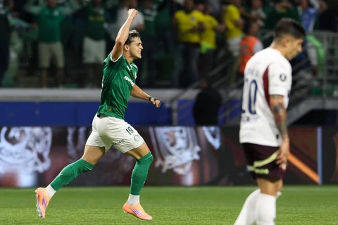Palmeiras atropela LDU, faz história e vai à final da Libertadores