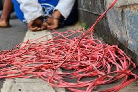 PM prende dois homens por furto de fiação em Ponta Grossa 