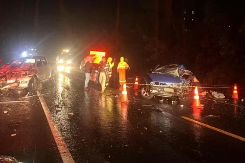 Quatro pessoas morrem em acidente entre três veículos na BR-373, em Guamiranga