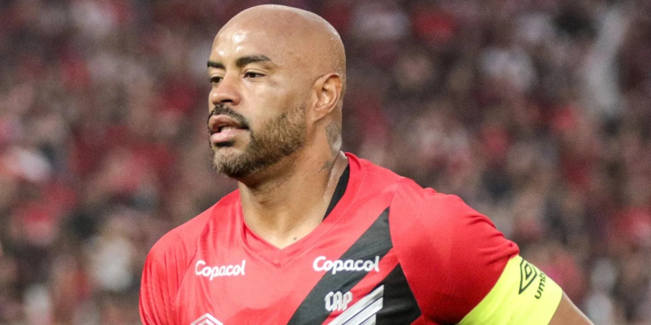 Paysandu de Thiago Heleno oficialmente rebaixado para a série C