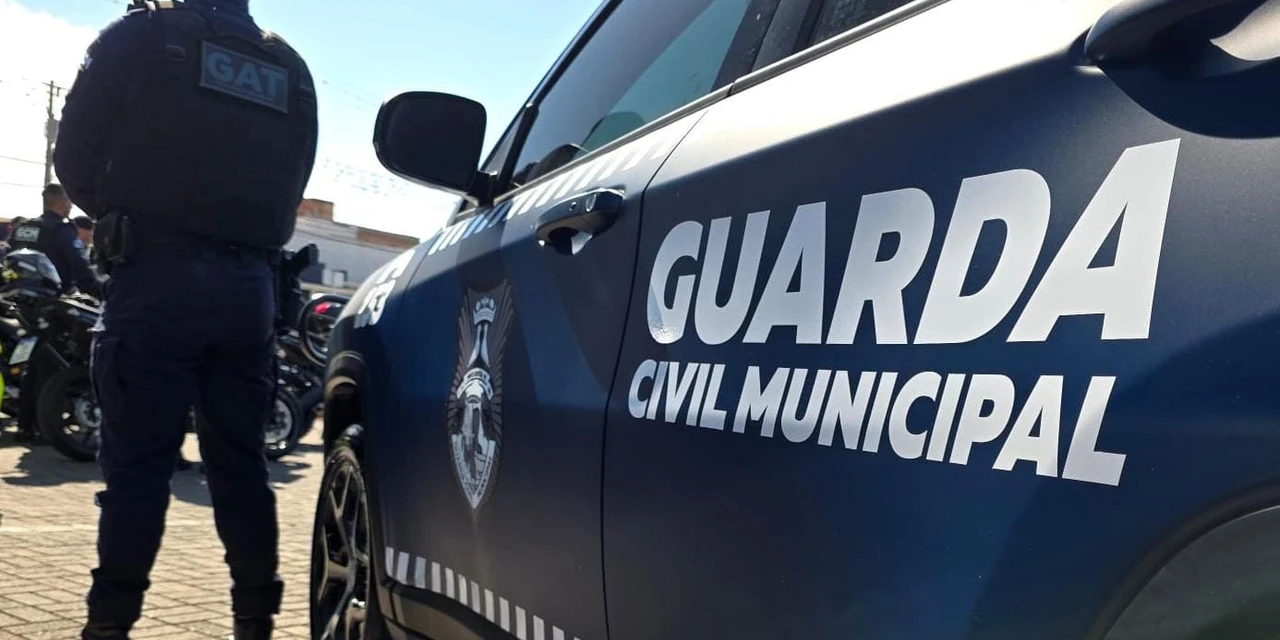 Briga de faca entre marido, mulher e vizinha termina em ferimentos e duas pessoas são levadas ao hospital, em PG  