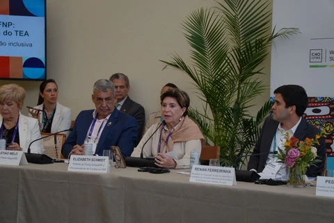 Elizabeth Schmidt participa de agenda da Cúpula Mundial de Prefeitos da C40  