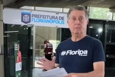 Prefeito de Florianópolis anuncia controle de viajantes sem emprego: ‘A gente dá passagem de volta’