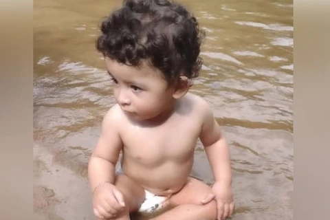Criança que caiu na piscina não resiste e morre no hospital, em PG
