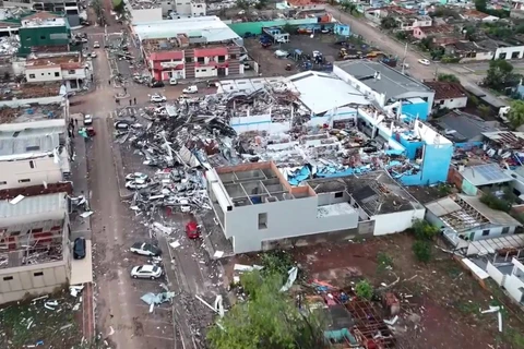 Município de Rio Bonito do Iguaçu foi atingido por um tornado F3 com ventos de até 250 Km/h