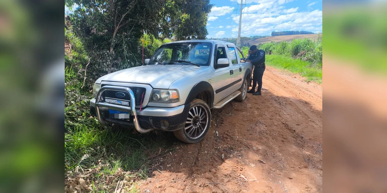 GCM apreende armas e munições após abordagem em estrada rural de PG 