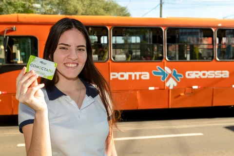 Só pela internet: Prefeitura abre recadastramento do Passe Livre para estudantes