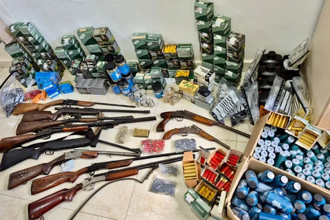 PCPR deflagra operação arsenal na cidade de Ipiranga e prende 2 pessoas em flagrante pelo comércio ilegal de arma de fogo, acessório e munições e comércio ilegal de agrotóxicos 