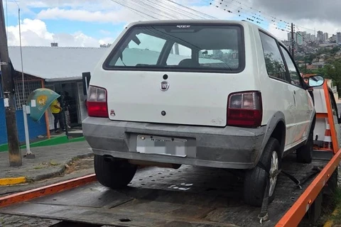 Ação da Superintendência de Trânsito flagra veículo com mais de R$ 38 mil em multas 