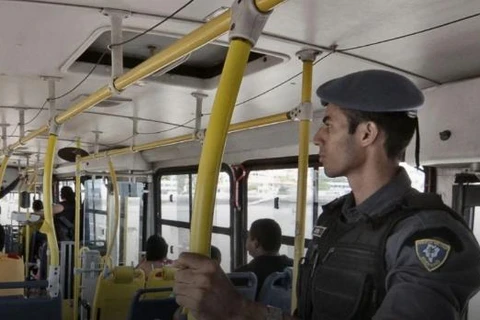 Isenção da tarifa de ônibus a bombeiros militares e policiais civis é aprovada na Câmara